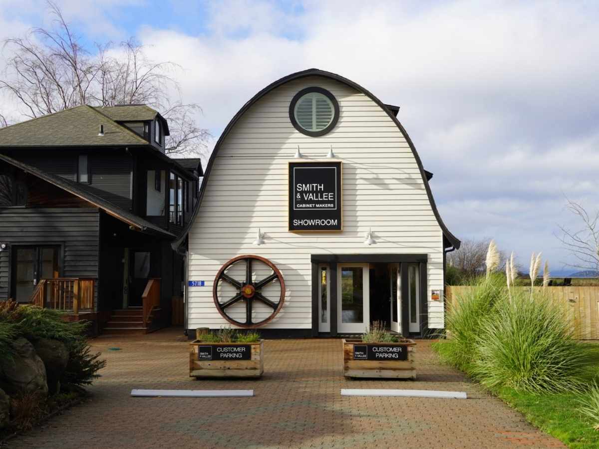 How to Choose the Best Local Cabinet Maker for Your Project