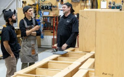 Should You Hire A Local Or National Cabinet Maker For Custom Projects?