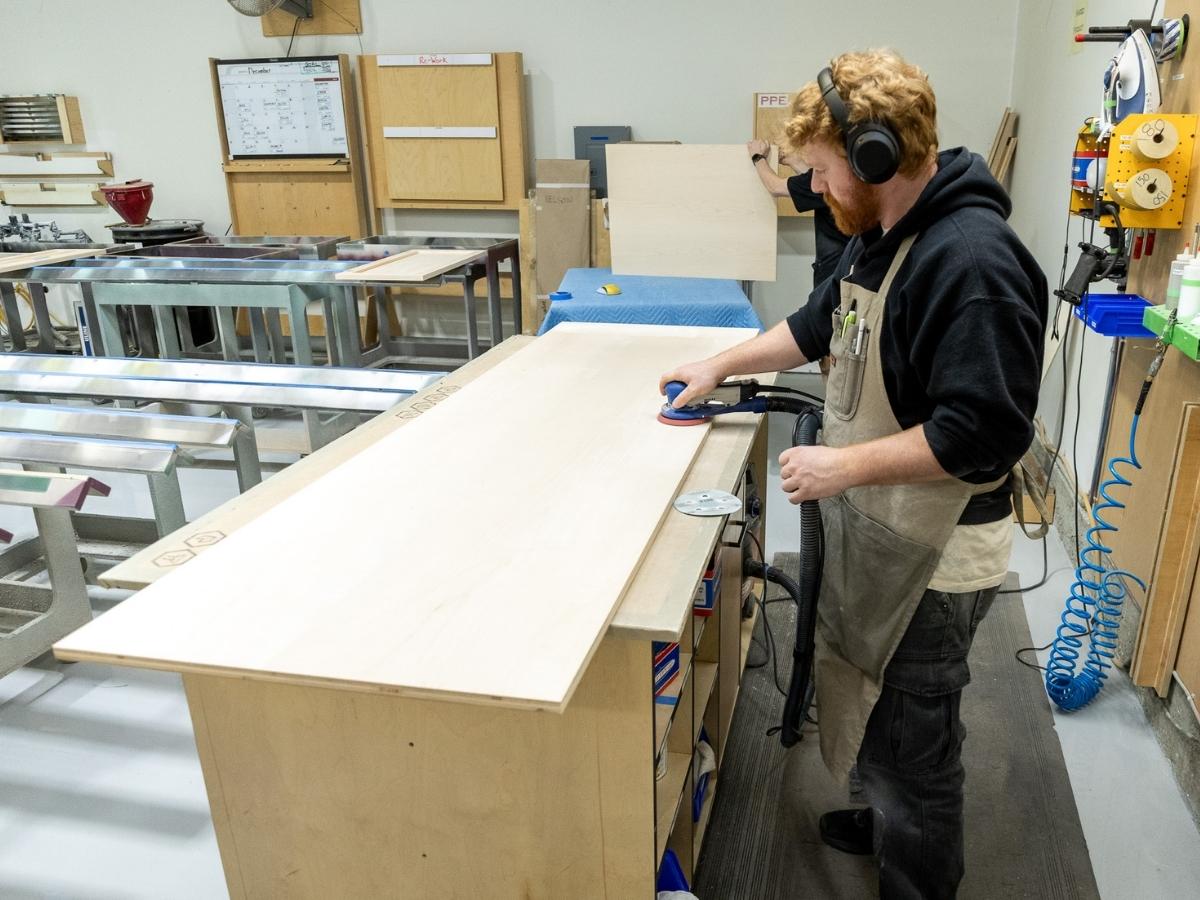 Helping Homeowners Choose Materials And Features