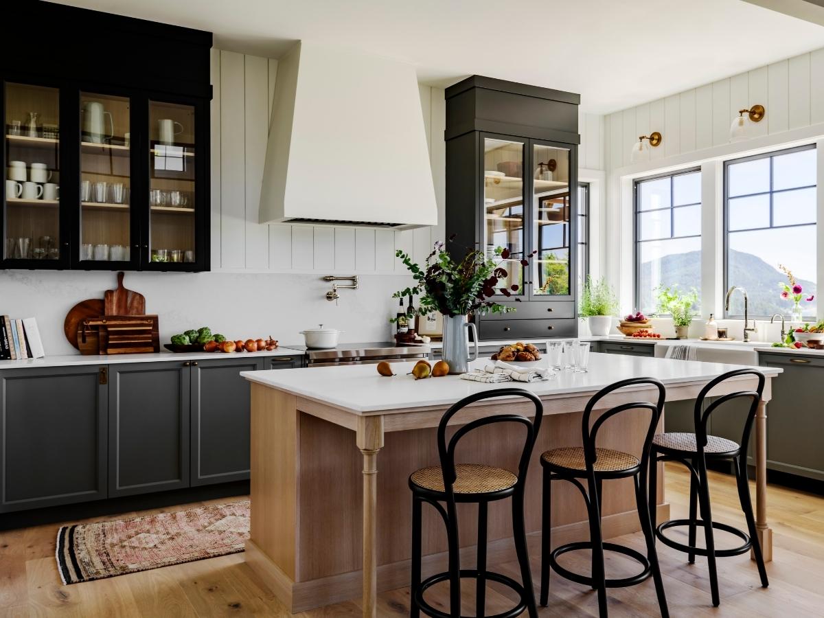 Choosing Hardware That Supports Everyday Living